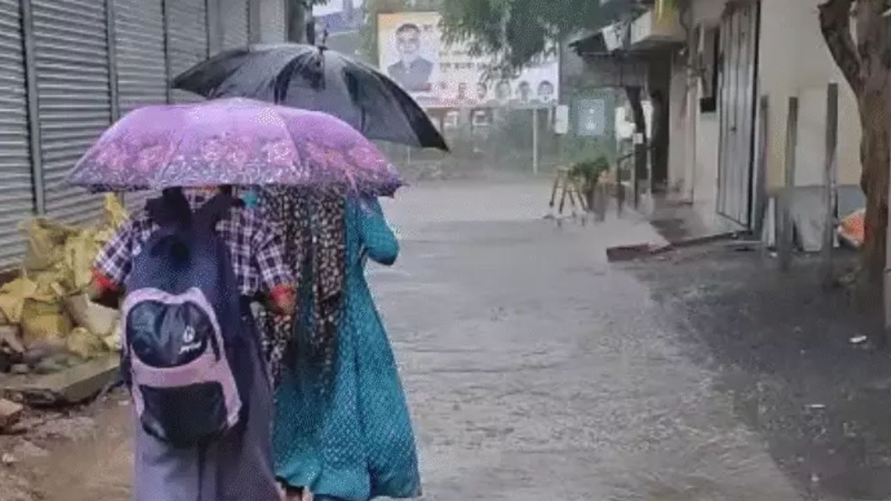 आसमान में छाए बादल