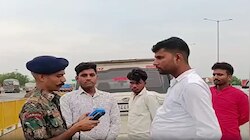 गाड़ी में बिहार सरकार की नेमप्लेट और अंदर मयखाना! ब्रेथ एनालाइजर लगते ही खुली पोल