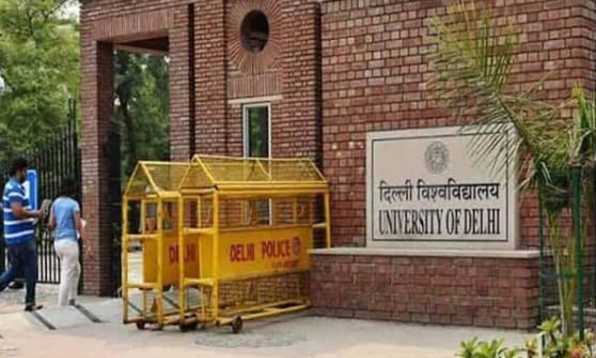 DU Hostel: आसानी से नहीं मिलता दिल्ली यूनिवर्सिटी का हॉस्टल, एडमिशन के साथ आती है मेरिट लिस्ट; जानें एक साल का पूरा खर्चा