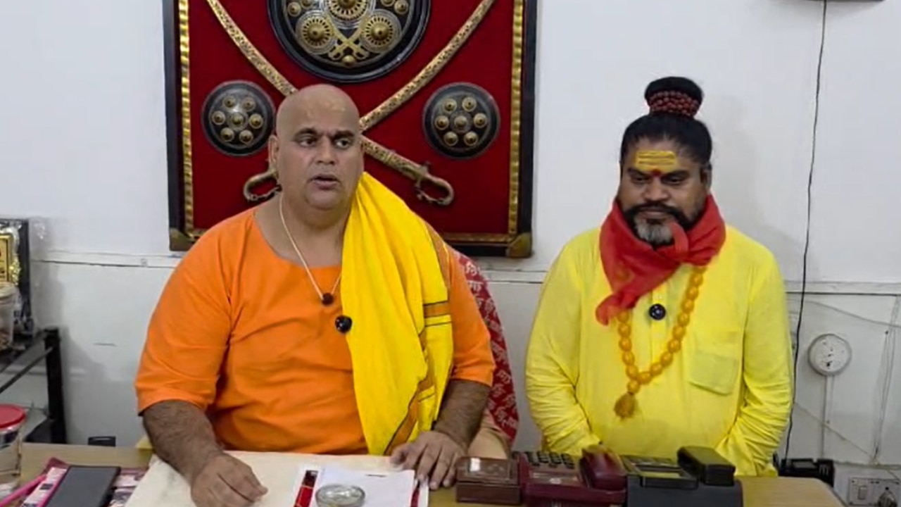 Mathura News: 'श्रीकृष्ण जन्मभूमि मुक्ति कार सेवा' को मिला संत समाज का बड़ा समर्थन, देश भर से जुटेंगे श्रद्धालु