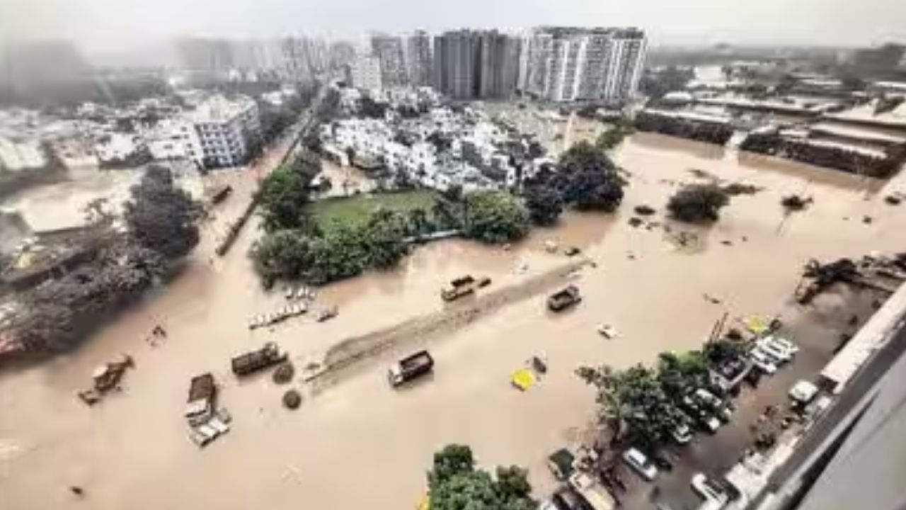 अगले 48 घंटों में देश के 18 राज्यों में तूफानी बारिश का अलर्ट! IMD ने जारी किया अपडेट