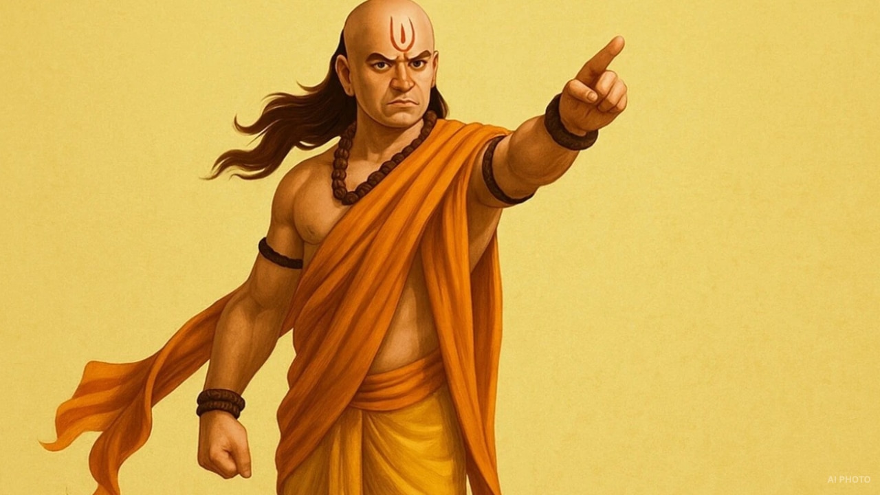 शादी से पहले चेहरा नहीं, परखें ये 5 बातें; चाणक्य नीति की ये सलाह बचाएगी आपका वैवाहिक जीवन!