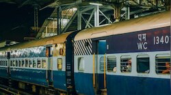 अब ट्रेन टिकट बुक करना होगा और भी आसान, जल्द आएगी नई IRCTC वेबसाइट