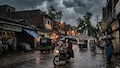 UP Weather Alert: यूपी के 18 जिलों में भारी बारिश और आंधी का हाई अलर्ट, वाराणसी-प्रयागराज से मेरठ तक आफत की चेतावनी!