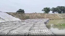 10 करोड़ का कटावरोधी कार्य अधूरा, गंगा का बढ़ता जलस्तर इस गांव के लिए बना चिंता