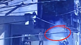 ससुराल वालों को डराने के लिए आधी रात बमबाजी, दामाद के गुर्गे जिंदा बम के साथ अरेस्ट