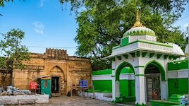 'भोजशाला में नमाज के लिए बगल में दी जाए जगह', सुप्रीम कोर्ट ने मुस्लिमों के पक्ष