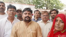 प्यार को परवान देने के लिए मुस्लिम लड़के के साथ घर से भागी लड़की; हिंदूवादी संगठन ने