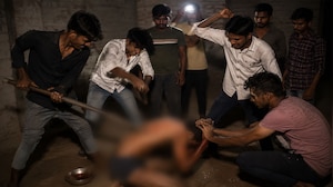 मध्य प्रदेश में मुस्लिम छात्र से हैवानियत! निर्वस्त्र कर घंटों तक किया टॉर्चर, 8 गिरफ्तार