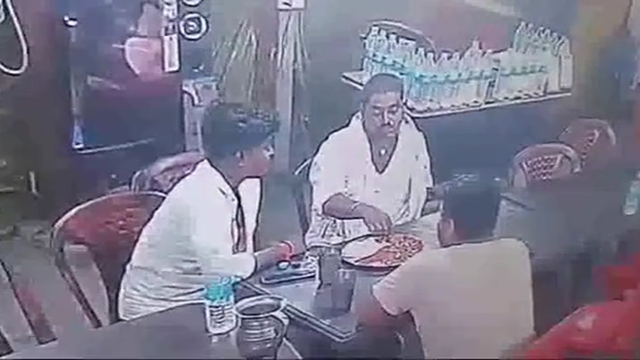 मुजफ्फरपुर: चौकीदार की दोस्तों के साथ शराब पार्टी का वीडियो वायरल, कैसे कामयाब होगी शराबबंदी?