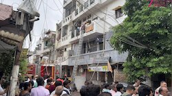 लोधी कॉलोनी में भीषण आग, घर में लगी आग, मां और दो बेटियों की मौत