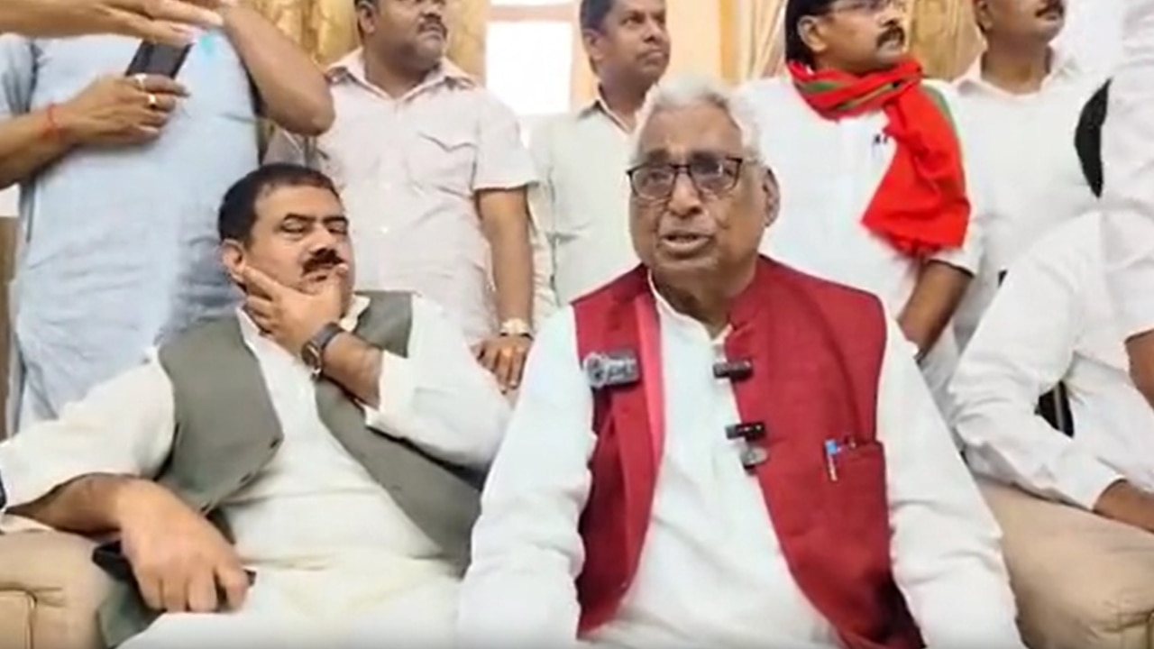 जौहर यूनिवर्सिटी को बचाने के लिए आर-पार के मूड में सपा, सीनियर नेताओं का वफ्द पहुंचा रामपुर