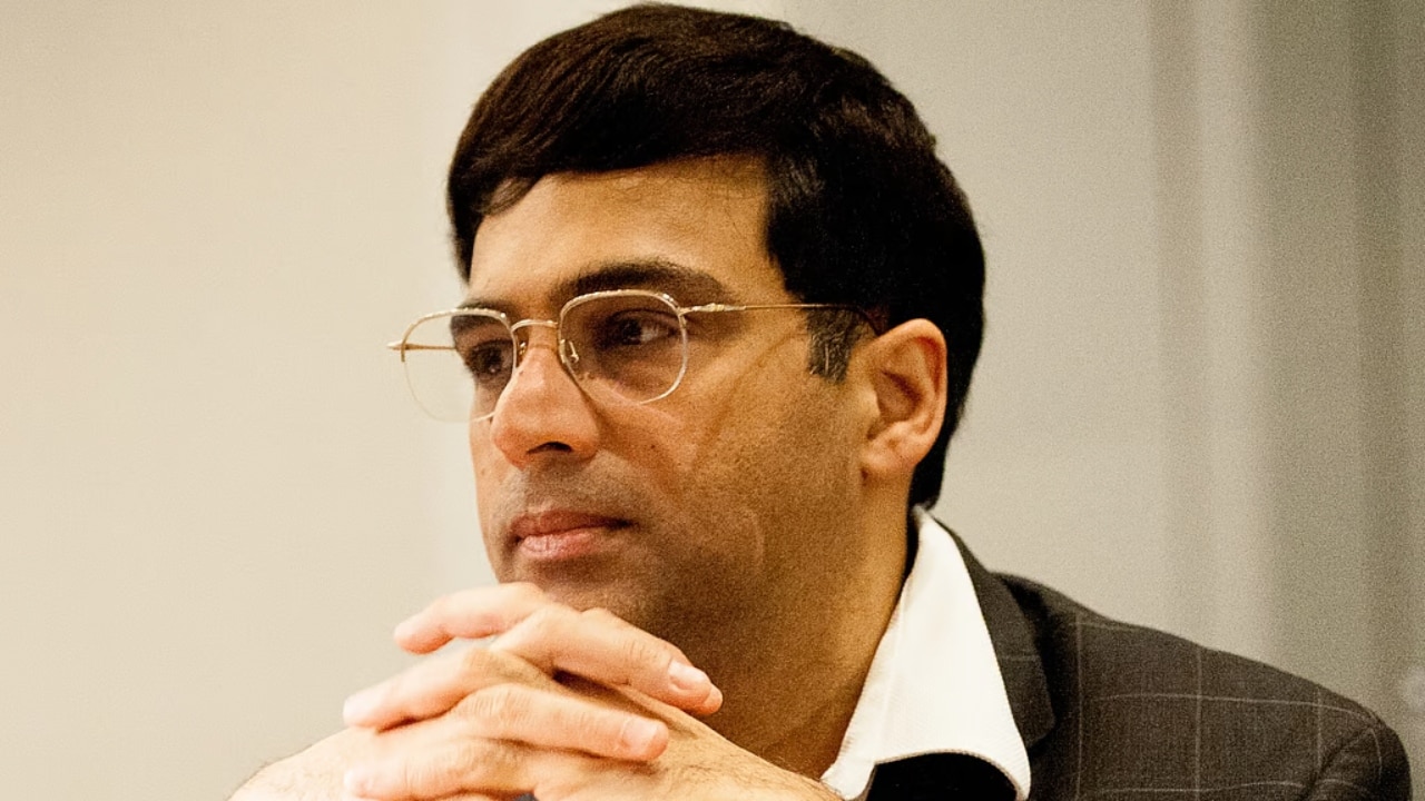 Chess News: विश्वनाथन आनंद बने FIDE के अंतरिम अध्यक्ष, यूरोपीय संघ के प्रतिबंध के बाद अर्काडी ड्वोरकोविच ने छोड़ा पद