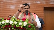 TRE-4 विज्ञापन में देरी पर शिक्षा मंत्री को चेतावनी, सीटों में कटौती स्वीकार नहीं