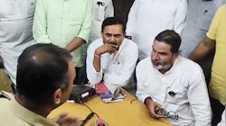 बांकीपुर उपचुनावः वोटिंग से पहले गायब हुए जन सुराज कार्यकर्ता? पुलिस से भिड़ गए PK!