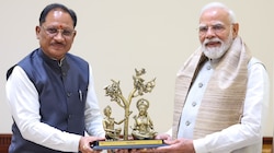 बदल रहा बस्तर! PM मोदी को CM साय ने सौंपा विकास का रोडमैप, कई मुद्दों पर मांगा सहयोग