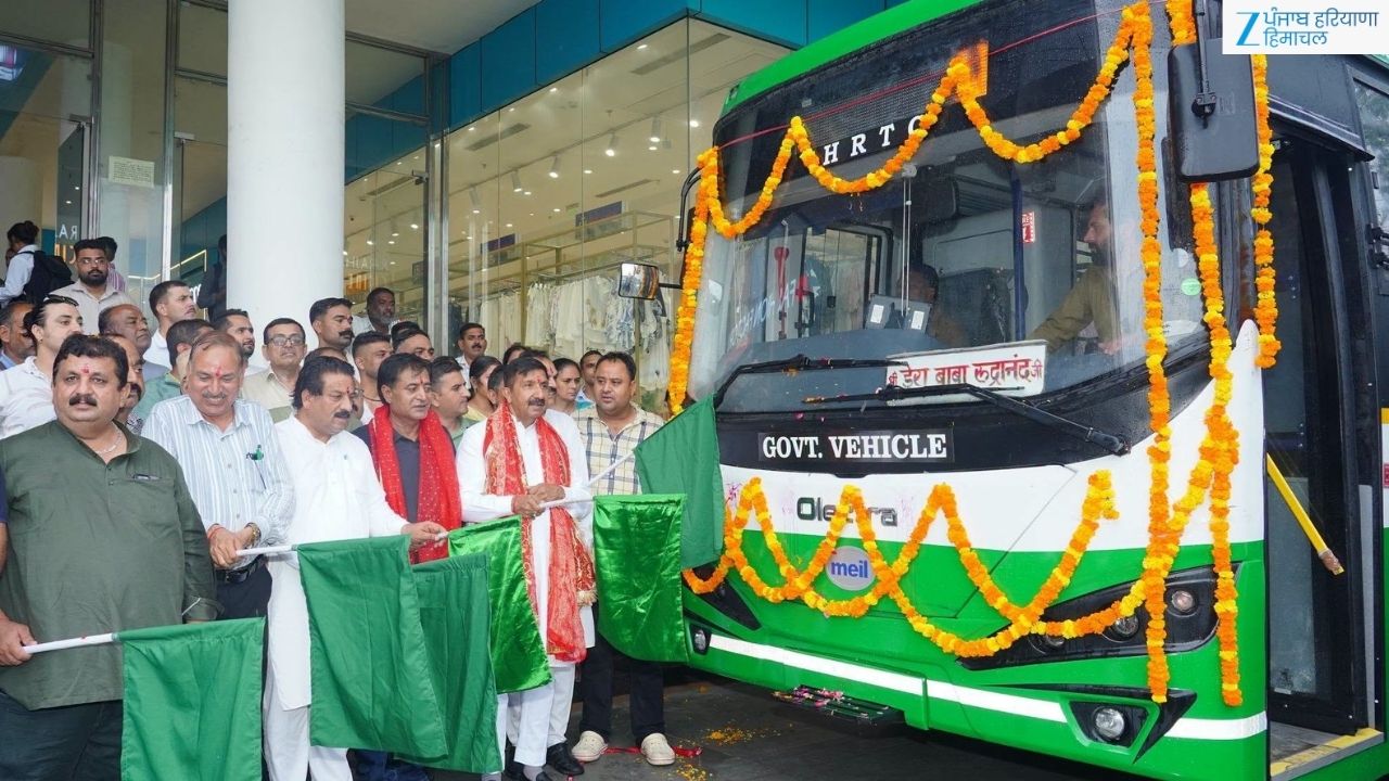 ऊना से शुरू हुई नई इलेक्ट्रिक बस सेवा, डिप्टी सीएम मुकेश अग्निहोत्री ने 50 ई-बसों को दिखाई हरी झंडी