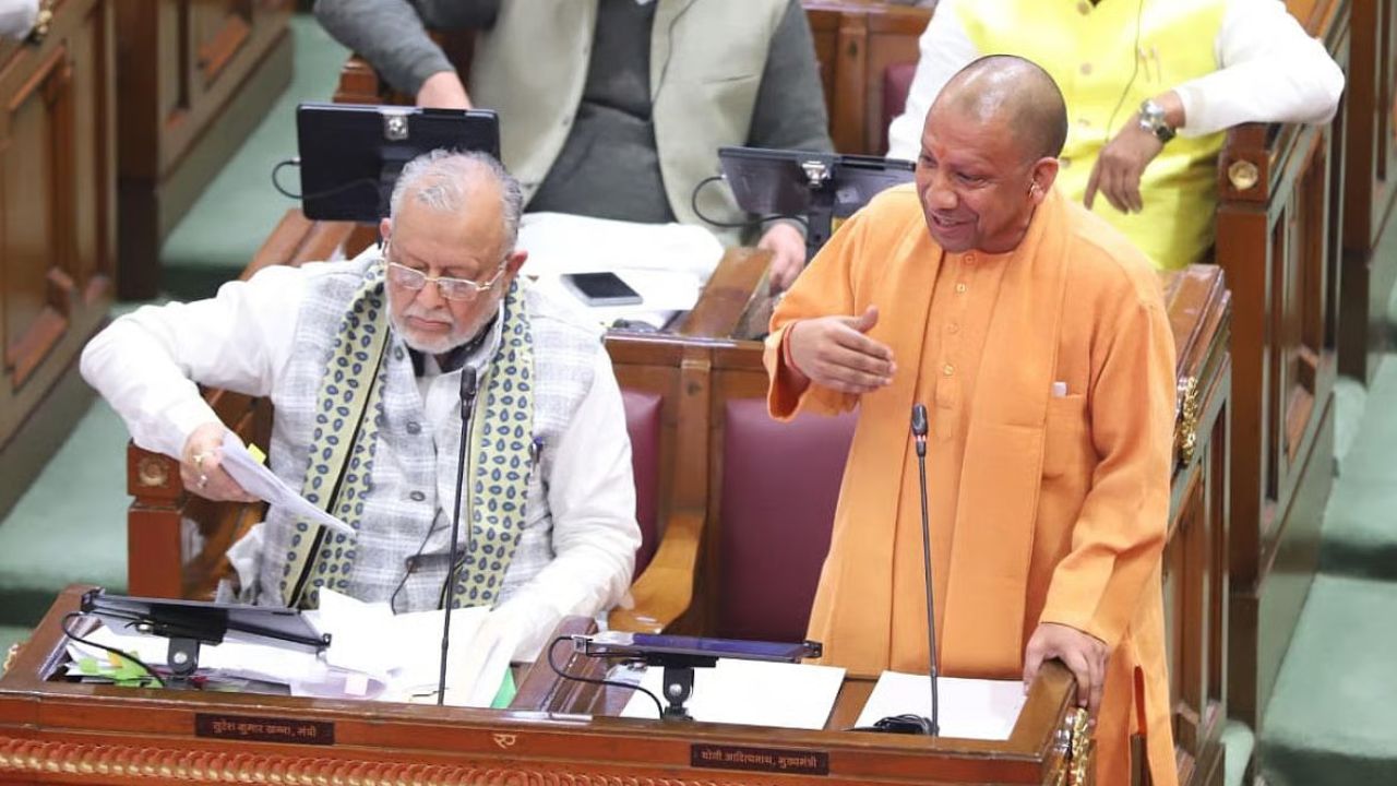25 करोड़ जनता के हितों के साथ खिलवाड़ कर रहा विपक्ष, मानसून सत्र के दूसरे दिन सीएम योगी ने सपा को दिखाया आईना