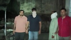 बिजली निगम के दो कर्मचारी 5 हजार रुपये की रिश्वत लेते गिरफ्तार, रंगे हाथ पकड़े