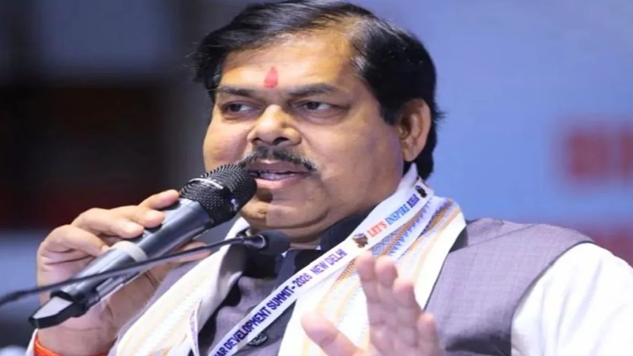 शनिवार को होगी आधे दिन की पढ़ाई, 73,151 शिक्षकों ने स्वेच्छा से तबादले का दिया आवेदन: शिक्षा मंत्री