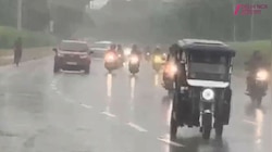 दिल्ली नोएडा में झमाझम बारिश, सड़कें बेहाल.. रेंग रहा ट्रैफिक, IMD का अलर्ट 