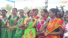 विश्व आदिवासी दिवस से पहले नारायणपुर बाजार में बढ़ी रौनक, खरीदारी में जुटे लोग