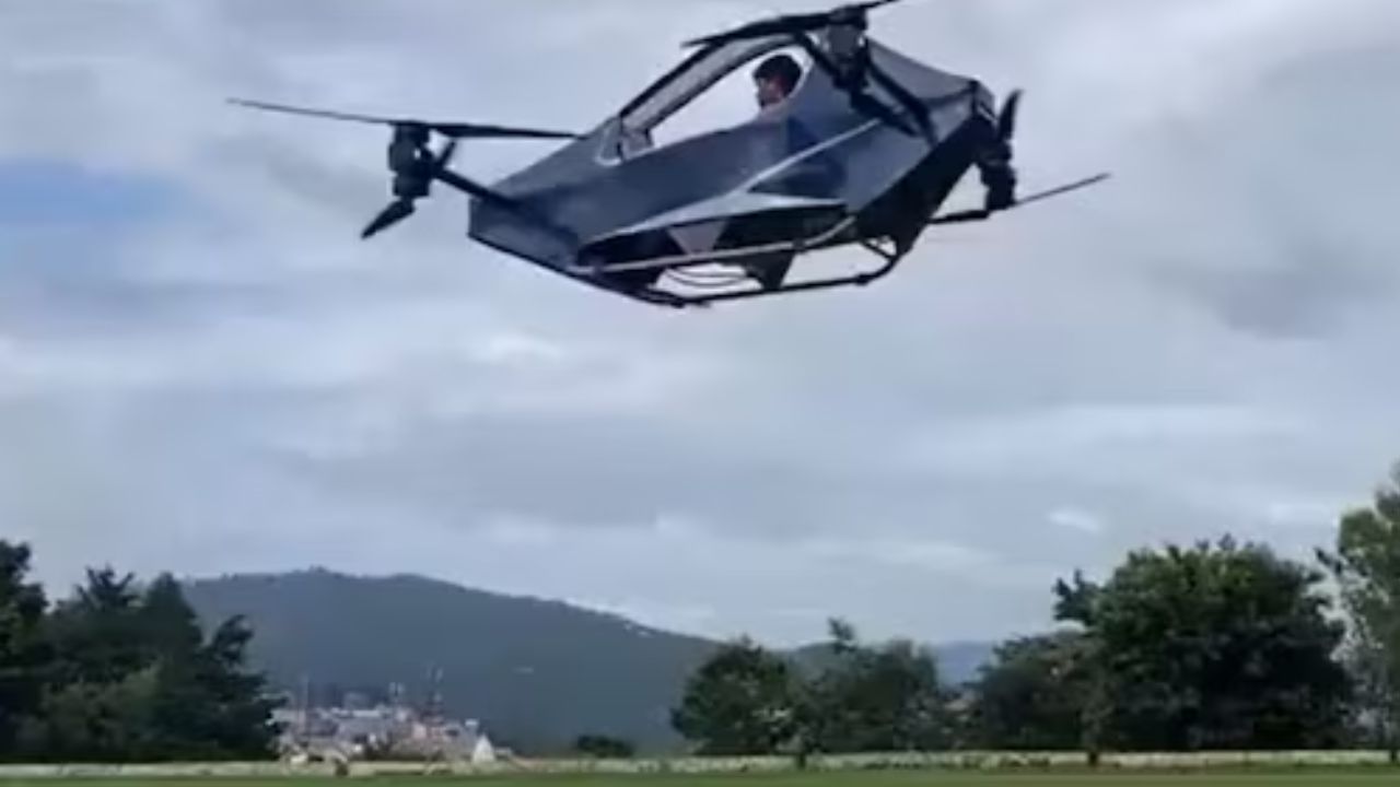 उत्तराखंड के 'लाल' ने बनाई फ्लाइंग कार, परफॉर्मेंस देखकर आप भी हो जाएंगे गदगद; दिग्गजों ने शेयर किया मंत्रमुग्ध करने वाला वीडियो