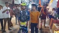 बाबा की लंबी उम्र के लिए नन्हे शिवभक्तों की तपस्या, स्केटिंग पर हरिद्वार से कांवड़ लेकर निकले मासूम भाई-बहन!