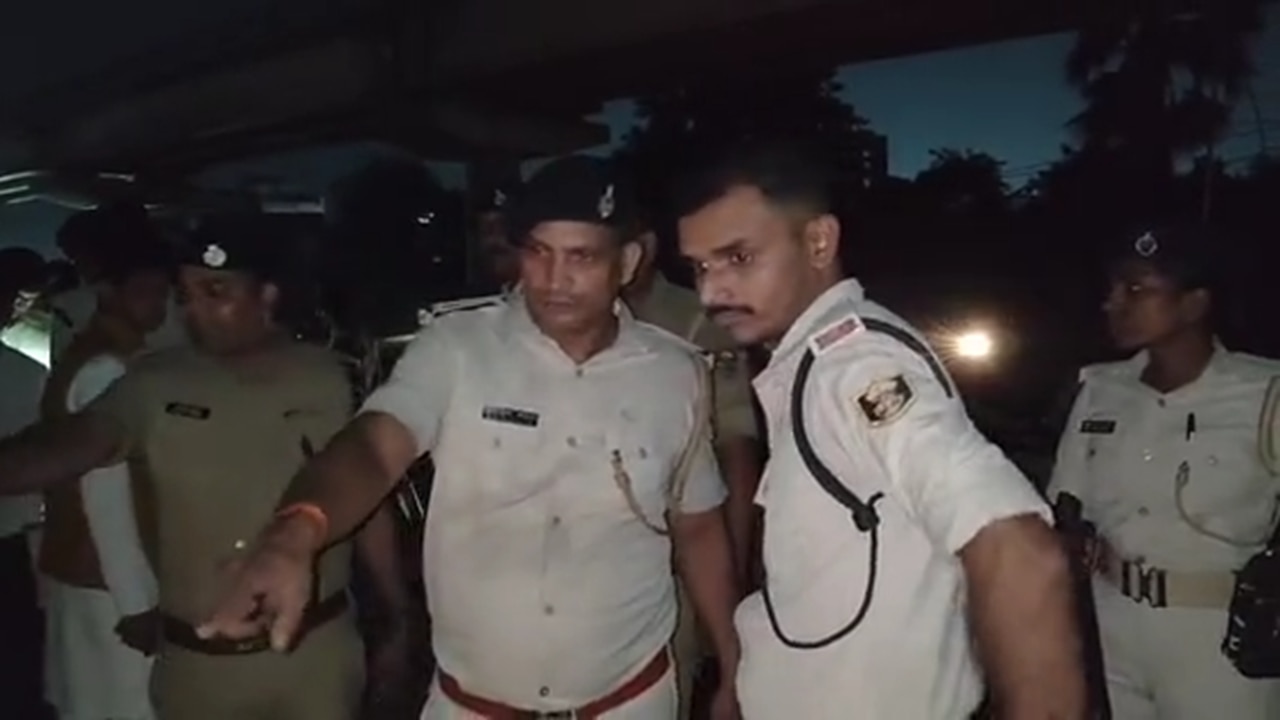 पटना: 10वीं की छात्रा रहस्यमय ढंग से हुई लापता, रेलवे ट्रैक पर मिला बैग और स्कूल ड्रेस