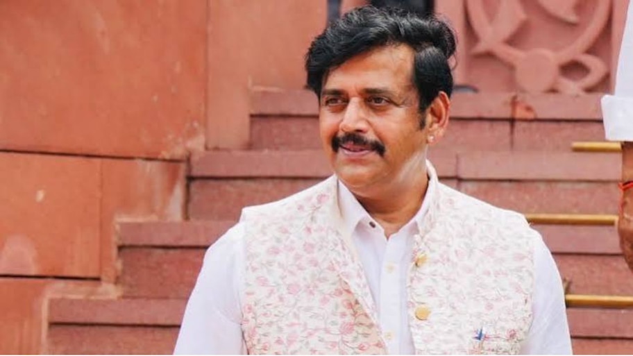 Ravi Kishan Becomes Gen Z New Meme viral dialogues Sensation Actor Left ...