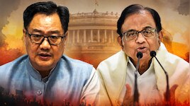 PM मोदी के ‘दिमागी नक्सल’ बयान पर बवाल! रिजिजू ने बताई पहचान; चिदंबरम का पलटवार- ‘मु