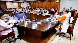 लाड़ली बहना-लाड़ली लक्ष्मी योजना को नई रफ्तार, कैबिनेट ने मंजूर किए 1.30 लाख करोड़