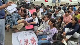 'हमें सुविधा चाहिए...', हॉस्टलों की बदहाली पर GEN -Alpha का हल्लाबोल