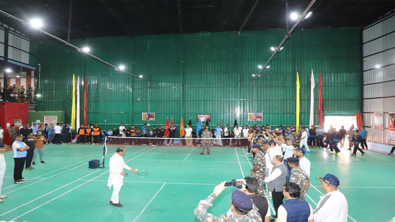 पिथौरागढ़ में SSB का खेल संग्राम शुरू, बैडमिंटन-टेबल टेनिस में भिड़ेंगे चुने हुए खिलाड़ी