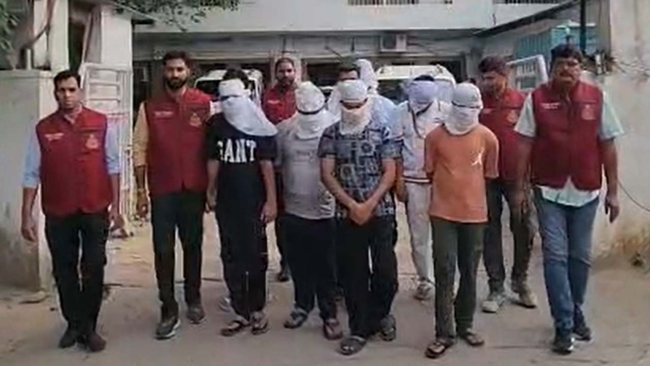 कैंसर दवा माफिया का पर्दाफाश, 17 गिरफ्तार