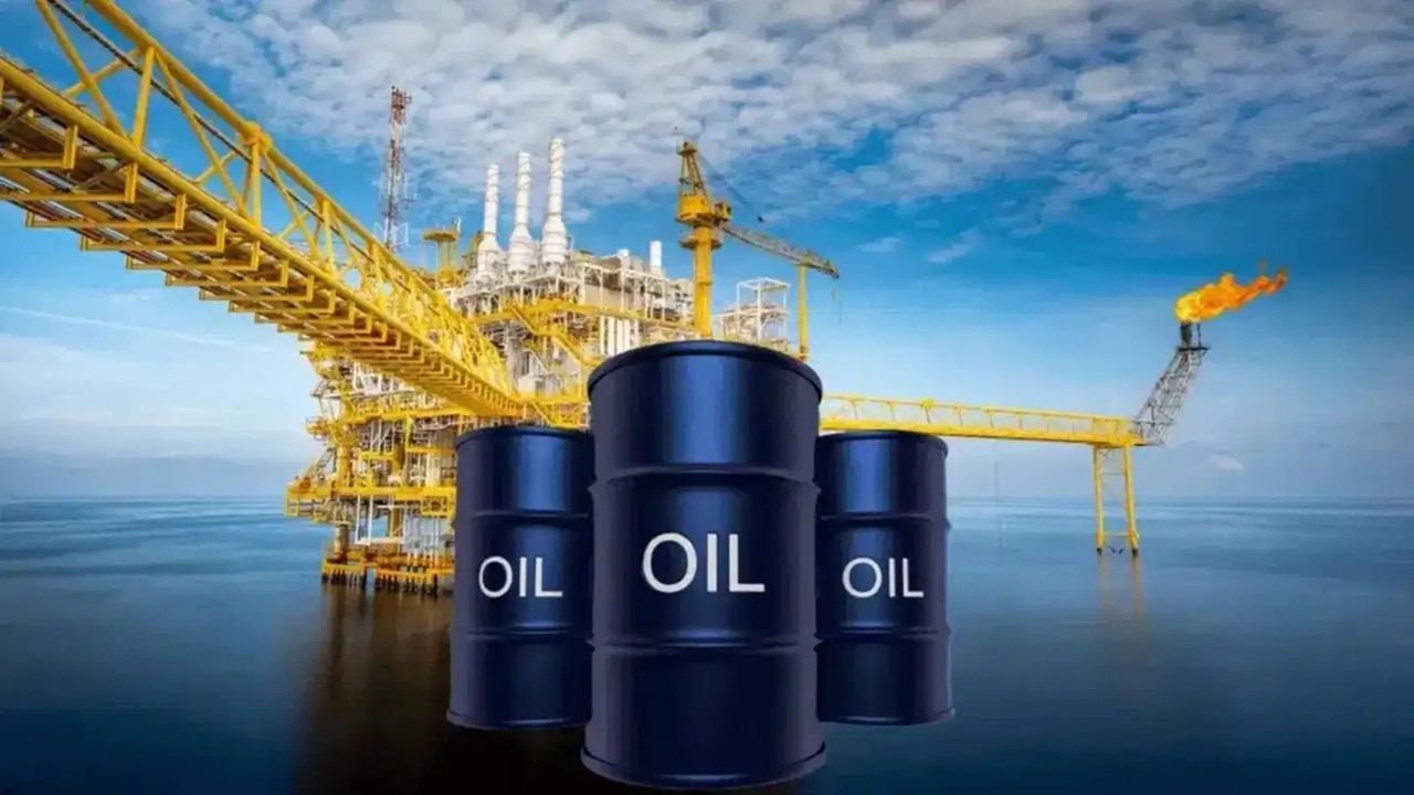 Crude Oil: अभी और बढ़ेगा तेल का संकट? होर्मुज पर ट्रंप के दावे पर ईरान के 'विनाशकारी’ के बाद क्रूड 94 डॉलर के पार