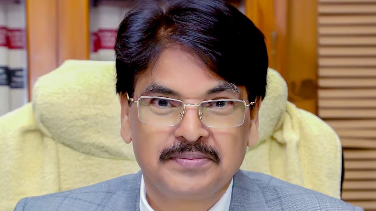 'मुझे इलेक्ट किया गया है, रिजाइन नहीं करूंगा... इस्तीफे की मांग के बीच BCI चेयरमैन मनन कुमार मिश्रा का पलटवार, 14 साल के कार्यकाल का किया बचाव