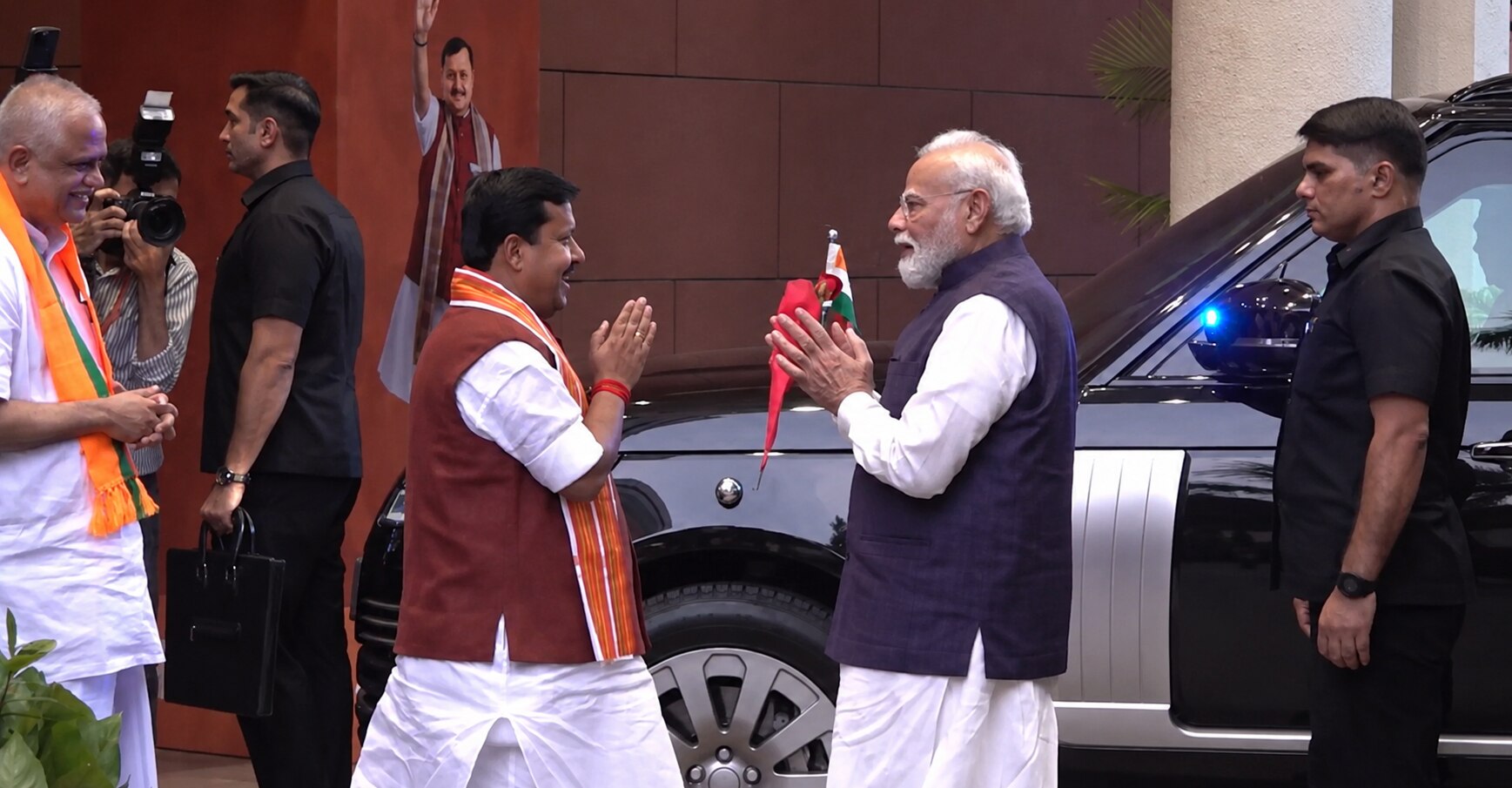 पार्टी मुख्यालय पहुंचे PM मोदी, BJP के नए पदाधिकारियों के साथ करेंगे मीटिंग; क्या मुद्दा?