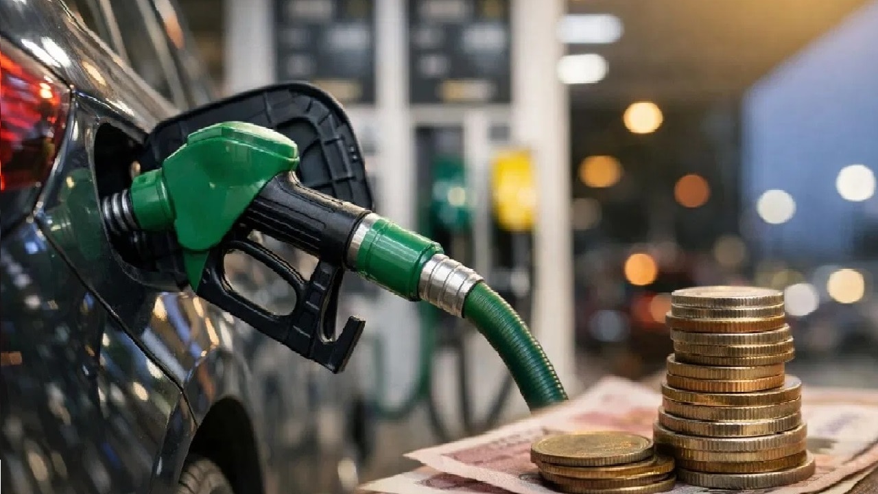 UP Petrol Diesel Rate Today: सुबह-सवेरे बदल गए यूपी में पेट्रोल-डीजल के दाम, लखनऊ से कानपुर तक, जानिए आज कहां किस रेट मिल रहा है तेल?