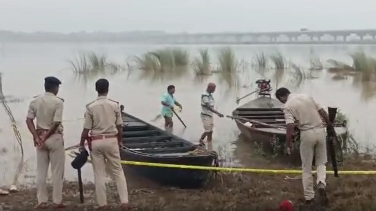 Patna Encounter: बिहटा की सोन नदी में नाव पर रंगदारी वसूल रहे अपराधियों से मुठभेड़, दारोगा समेत दो घायल