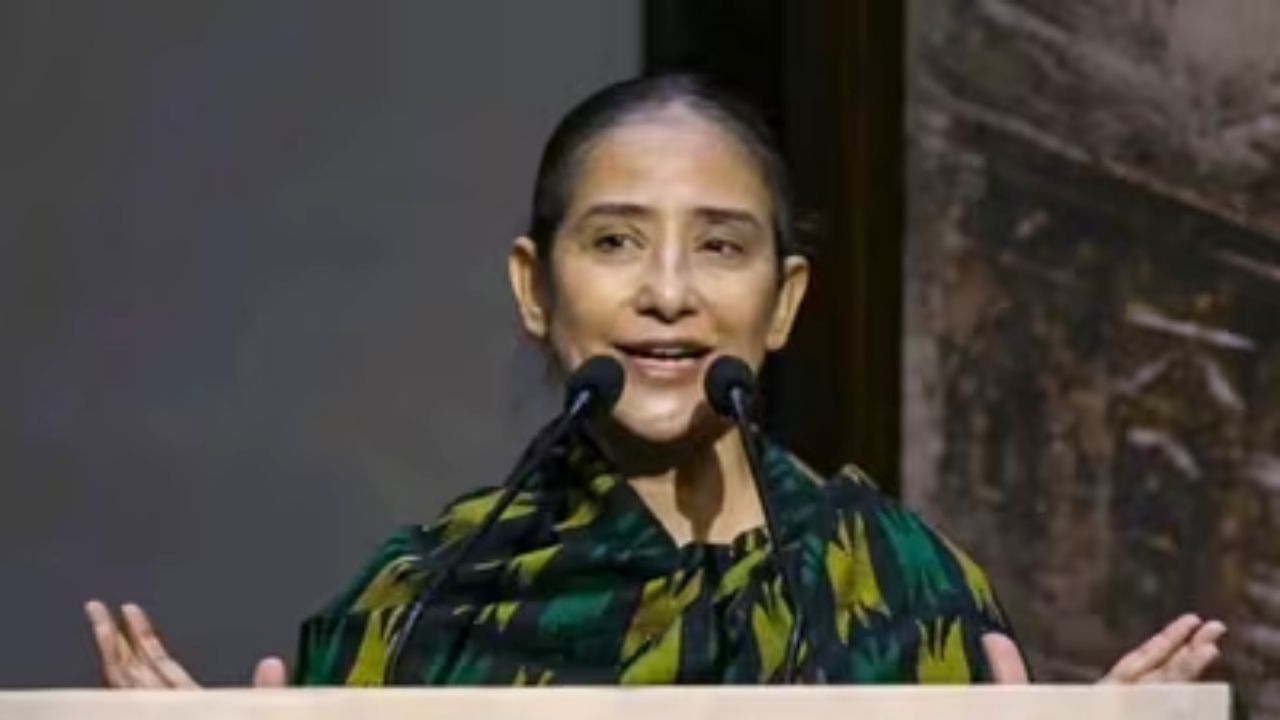 'हम ऐसे देश की पहचान नहीं चाहते...' नेपाल बाढ़ पर मनीषा कोइराला का छलका दर्द, पड़ोसी देशों से बोलीं- 'मिलकर आगे आएं'