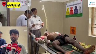 ଏକାବେଳେ ୩ ଭାଲୁଙ୍କ ଆକ୍ରମଣ! ଜୀବନ ବଞ୍ଚାଇବାକୁ ଚାଲିଲା ଭାଲୁ-ମଣିଷ ଲଢ଼େଇ, ଦେଖନ୍ତୁ ଏହି ଭିଡିଓ.
