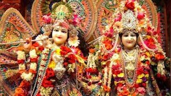 देशभर में श्रीकृष्ण जन्मोत्सव की धूम: काशी-अयोध्या से मथुरा पहुंचे दिव्य उपहार
