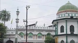 अब संभल की बाबा बहाउद्दीन शाह मस्जिद निशाने पर; बताया, यहाँ से जंग छिड़ने का खतरा!  