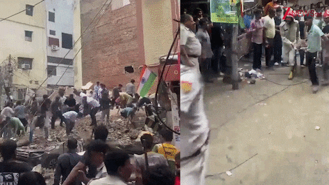 Delhi Building Collapse Building Reportedly Housing Children Hostel  Collapses in Satya Niketan | दिल्ली में 5 मंजिला PG ढहने से कोहराम, 1 छात्र  की मौत, कई मलबे में दबे, बिल्डिंग मालिक के