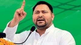 बाढ़ के लिए तेजस्वी यादव ने केंद्र से मांगा विशेष पैकेज, PM पर भी साधा निशाना