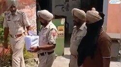 ਗੁਰਦਾਸਪੁਰ ਵਿੱਚ ਸਰਹੱਦ ਕੋਲੋਂ 5 ਪੈਕੇਟ ਹੈਰੋਇਨ ਸਮੇਤ ਕਿਸਾਨ ਗ੍ਰਿਫ਼ਤਾਰ