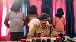 पूर्णिया में 1.22 करोड़ का गांजा बरामद, दो वाहनों से 246 किलो खेप जब्त
