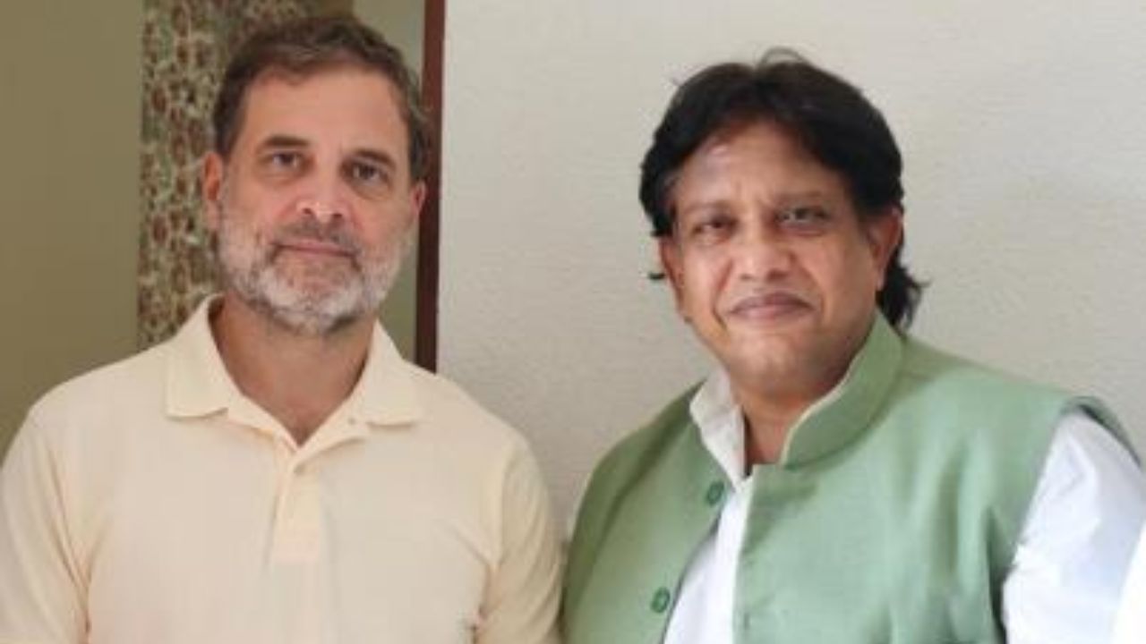 राहुल गांधी से मिले लोकदल के राष्ट्रीय अध्यक्ष सुनील सिंह, यूपी चुनाव से पहले मचा सियासी घमासान