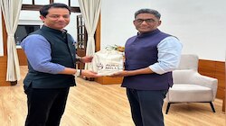 पटना में लॉन्च हुई पहली 'सत्तू वेंडिंग मशीन', आसानी से मिलेगा पारंपरिक स्वाद